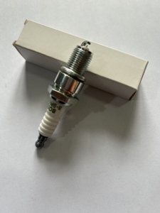 Araba parçaları N GK iridyum bujileri BPR5EGP - Product Image 6