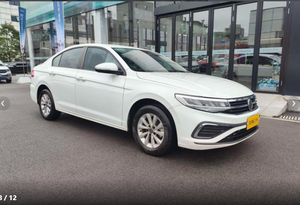 Auto Usado FAW Volkswagen <span class=keywords><strong>Bora</strong></span> 2024 200TSI DSG Edición Smooth, Auto Compacto de Gasolina, Vehículo de Segunda Mano - Product Image 3