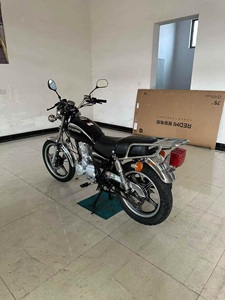 Haojue Taizi <span class=keywords><strong>125</strong></span>-8u - <span class=keywords><strong>Moto</strong></span> à essence d'occasion à deux roues pour la ville Finition de peinture d'origine. Garantie de qualité. - Product Image 4