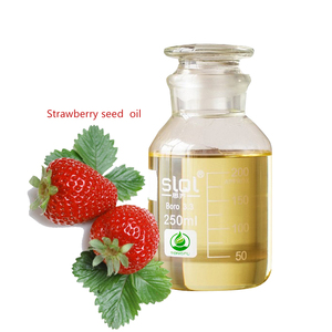 Offres Spéciales forte douce bonne odeur huile essentielle de fraise huile de parfum en vrac pour la fabrication de bougies et de savon - Product Image 4
