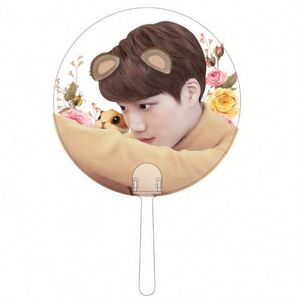 Éventail en PVC transparent imprimé pour concert Bangtan Boys Map of the Soul 7, vente en gros - Product Image 3