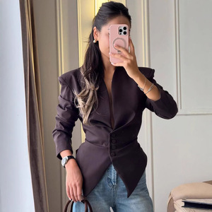 Chaqueta de Traje Elegante y Moderna para Mujer, Estilo Europeo Americano, Nueva Colección 2026, Corte Entallado, Cierre de un Botón, Asimétrica, Manga Larga - Product Image 2