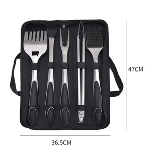 Ensemble d'outils <span class=keywords><strong>de</strong></span> barbecue en acier inoxydable portable pour l'extérieur, 5 pièces, avec sac en tissu Oxford, <span class=keywords><strong>spatule</strong></span> <span class=keywords><strong>de</strong></span> barbecue <span class=keywords><strong>de</strong></span> haute qualité - Product Image 2