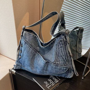 Bolso bandolera de tela vaquera con detalle de botón Bolso de transporte informal DualWay para mujer - Product Image 1
