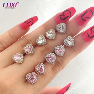 Pendientes <span class=keywords><strong>de</strong></span> Corazón Foxi Mini Chapados <span class=keywords><strong>en</strong></span> <span class=keywords><strong>Oro</strong></span>, Joyas <span class=keywords><strong>de</strong></span> Moda <span class=keywords><strong>de</strong></span> Latón con Circonita Cúbica, Estilo Lindo para Fiestas, Bodas, Regalos - Product Image 5