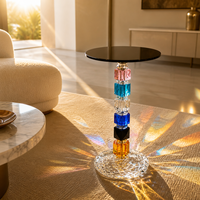 Table d'appoint moderne en cristal K9 arc-en-ciel, table de chevet prismatique multicolore sur piétement pour décoration de mariage et de maison de luxe, vente en gros
