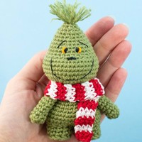Jouets en peluche pour bébés de haute qualité, poupée Grinch en crochet amigurumi pour cadeaux de Noël, 100% faits à la main, ornement de Noël tricoté