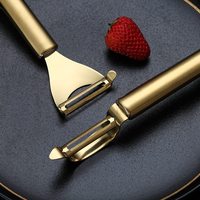 Goud Roestvrijstalen Appelfruit Met Goud Titanium Plating Antislip Handvat Vaatwasser Safe Set Van 2 Aardappel Groenteschiller
