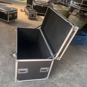 Boîte de rangement pour <span class=keywords><strong>outils</strong></span> de transport routier en aluminium ATA portable personnalisée, <span class=keywords><strong>vide</strong></span> <span class=keywords><strong>à</strong></span> l'intérieur, pour équipement d'éclairage, transport routier - Product Image 3