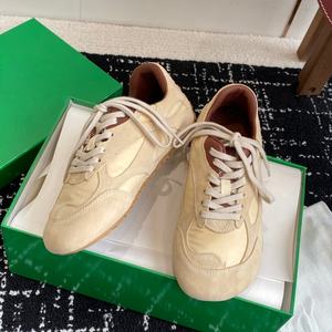 Nueva Tendencia de Moda en Calzado Deportivo Casual Retro Clásico Antideslizante, Ligero y de Lujo - Product Image 5