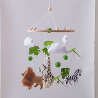 Nouveau-né apaisant jouet transfrontalier en métal doux lit cloche pendentif feutre vent carillon Animal lit suspendu hochet nouveau bébé lit suspendu jouet