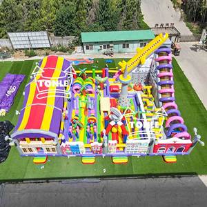 Parque temático de ciudad al aire libre, centro de juegos inflable de 29 pies de altura, tobogán de avión, carrera de obstáculos comercial para niños y adultos para alquiler de fiestas - Product Image 2
