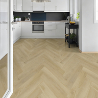 Luxuriöser Wasserfester Starrer SPC-Bodenbelag Echtholzfurnier Klicksystem Premium Fischgrätmuster 3D Breite Vinylplanken Matt Eiche AC4