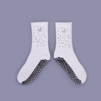 Chaussettes de yoga personnalisées avec strass papillon, chaussettes de yoga en coton tricoté avec paillettes pour femmes, antidérapantes, chaussettes de Pilates