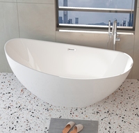Baignoire en acrylique de grande taille de type spa utilitaire en forme de croissant, baignoire nordique, intégrée, sans couture, hôtel, baignoire européenne indépendante