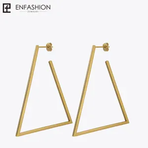 Anting segitiga besar geometris anting menjuntai panjang baja tahan karat warna emas anting perhiasan mode hadiah grosir BE171033