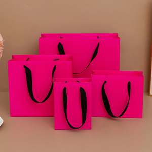 Sac en papier kraft de luxe personnalisé avec ruban et fermeture magnétique, impression numérique pour une facturation efficace pour les vêtements en fourrure, les cadeaux alimentaires, les chaussettes - Product Image 4