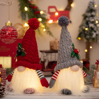 Gnome de Noël en peluche de luxe nordique avec lumière, chapeaux tricotés, Rudolph lumineux, poupée de Noël, cadeau pour enfants, jouet sans visage pour la table de la maison