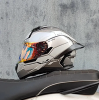 Casques intégraux de moto AXOR en gros, certifiés DOT, design spoiler tendance pour la conduite urbaine