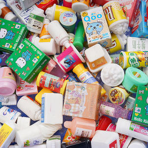 Accesorio <span class=keywords><strong>de</strong></span> botella <span class=keywords><strong>de</strong></span> bebida <span class=keywords><strong>de</strong></span> resina en miniatura para DIY pequeños adornos <span class=keywords><strong>de</strong></span> comida simulados para tienda <span class=keywords><strong>de</strong></span> conveniencia supermercado <span class=keywords><strong>casa</strong></span> <span class=keywords><strong>de</strong></span> <span class=keywords><strong>muñecas</strong></span> - Product Image 3