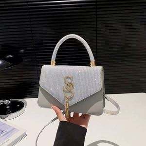 Bolso bandolera de lujo estilo europeo con cordón ajustable de piel auténtica tejida suave estilo 2026 para mujer - Product Image 2