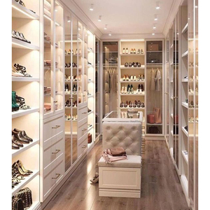 ตู้เสื้อผ้าตู้เสื้อผ้าไม้เนื้อแข็งดีไซน์ทันสมัยหรูหราแบบกําหนดเอง - Product Image 5