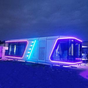 Experiencia Inmersiva de Camping, Cabaña B&B junto al Lago, Camping Natural con Vista a las Estrellas, Cápsula Espacial Móvil - Product Image 1