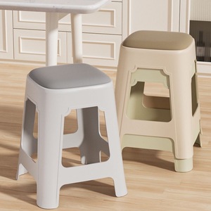 Sgabello in Pelle Imbottito Spesso e Morbido, Sgabello Alto di Lusso in Plastica, Sedia Antiscivolo Robusta per Soggiorno e Uso Domestico - Product Image 1