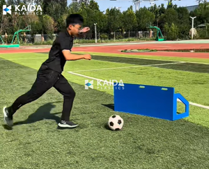 Peralatan latihan kemampuan reaksi sepak bola kustom Logo HDPE papan UHWMPE Rebound sepak bola
