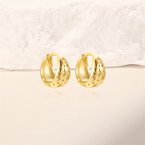 Pendientes de Aro Gruesos Minimalistas de Plata de Ley 925 con Diseño Geométrico Rectangular Irregular y Estrella Radiante, con Circonitas Cúbicas Colgantes, Joyería para Mujer - Product Image 2