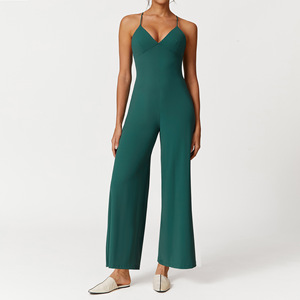 Combinaison de sport pour <span class=keywords><strong>femme</strong></span> de haute qualité, col en V profond, couleur unie, dos nu, jambe large, pour la course et l'entraînement - Product Image 4