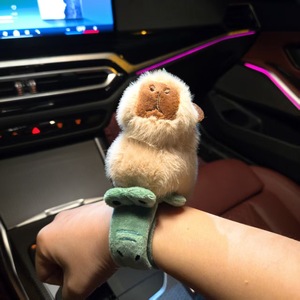 Bracelets claquettes en peluche Capybara, jouets pour enfants, poupées en peluche de dessin animé, Capybara rose avec tortue, peluches virales, vente en gros - Product Image 5