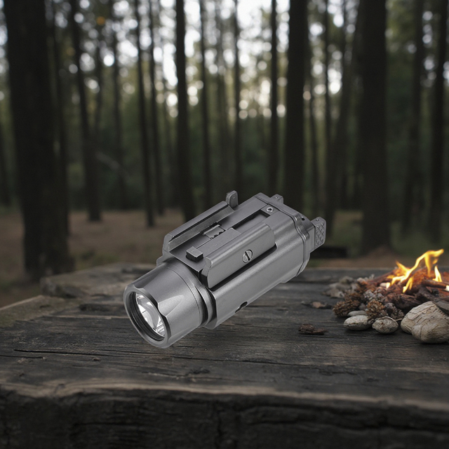 Newest 1500 Lumen Bright Tactical Flashlight Custom Logo Magnetic Aluminum Light of 20mm Accessories