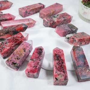 Artisanat en cristal sculpté à la main pour la guérison en gros Naturel Rhodonite Crystal Point Maditation Rhodonite Crystal Tower - Product Image 5