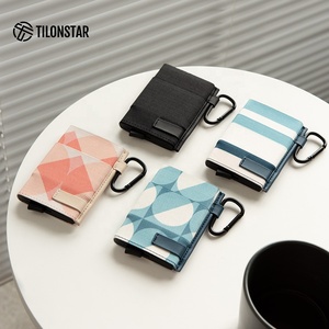 TILONSTAR TVC213 Boîtier en aluminium de qualité supérieure Conception de poche à élasticité élégante Porte-carte de crédit RFID Pop Up avec anneau Porte-clés - Product Image 5