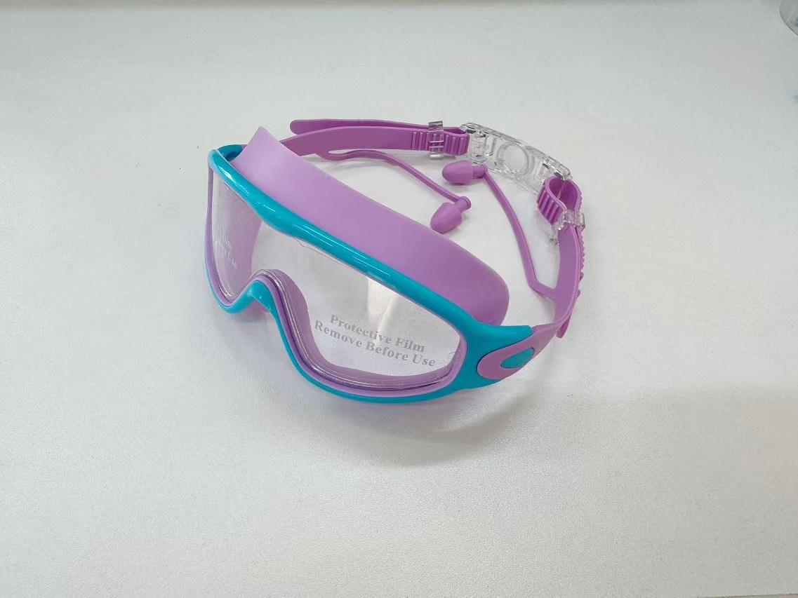 ทะเลสาบสีฟ้าม่วง