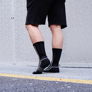 <span class=keywords><strong>Chaussettes</strong></span> <span class=keywords><strong>de</strong></span> <span class=keywords><strong>ski</strong></span> d'hiver pour hommes en laine mérinos, chaudes et confortables, vente en gros par Strength Factory - Product Image 5