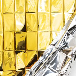 Coperta Isotermica 210x140 Cm per Soccorso, Sopravvivenza ed Emergenza, con Ritenzione di Calore, Oro e Argento - Product Image 5