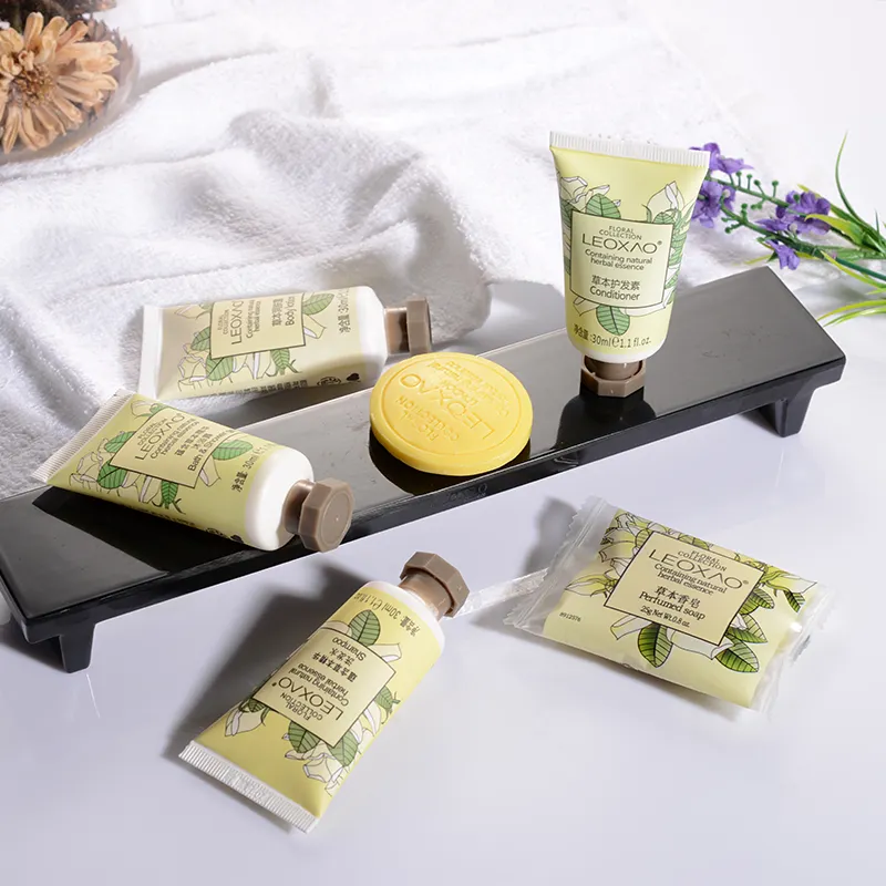 Eco Commodités Savon Mini Hôtel Shampooing Fournitures De Gros Pas Cher Invité Bain Salle De Bains Carton Jetable Adultes Extraits De Plantes