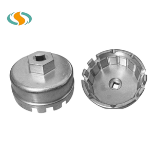 Clé à <span class=keywords><strong>filtre</strong></span> à <span class=keywords><strong>huile</strong></span> en aluminium de type coupelle 64 mm à 14 cannelures pour Lexus, outil de démontage universel argenté - Product Image 1