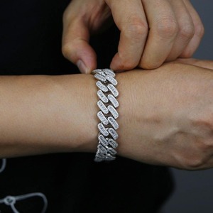Pulsera Cubana de Diseño Grueso y Pesado de 16 mm con Incrustaciones de Moissanita, Joyería Hip Hop para Hombre - Product Image 1