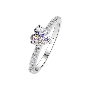 心形摩石订婚戒指女性戒指承诺戒指她的925纯银戒指1.0-2.0 CT D彩色VVS1 - Product Image 2