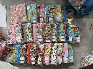 Caja Misteriosa West RTS: Conjunto de Mono con Cremallera y Manga Larga con Estampado de Granja Occidental de Bambú <span class=keywords><strong>para</strong></span> Bebés, Caja Sorpresa de Bodys - Product Image 3