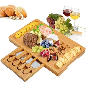 Plateau à fromage en bambou Art Pavilion 40,5x25,5x3cm avec couverts amovibles et plat de service pour fromage, fruits et pain - Product Image 3