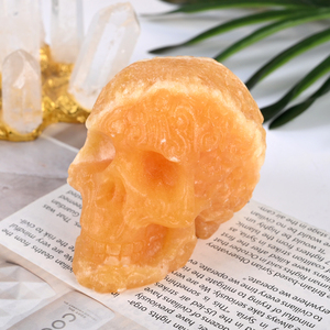 Crânes sculptés à la main en calcite orange naturelle, polis, artisanat en cristal pour la décoration intérieure et les cadeaux de guérison (vente en gros) - Product Image 2