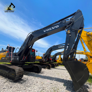 Excavadora Usada Volvo EC300 Robusta y Eficiente para Construcción de Carreteras y Movimiento de Tierras en Proyectos de Autopistas - Product Image 6
