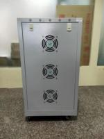 Régulateur de tension automatique triphasé (AVR) 220V 380V CA, 10kVA, 20kVA, 30kVA, 50kVA, 100kVA, directement de l'usine