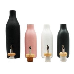 Utensilios de <span class=keywords><strong>Cocina</strong></span> Personalizados para Barbacoa, Botella de Cerámica para Aceite de <span class=keywords><strong>Cocina</strong></span> y Vinagre de 250 ml y 500 ml, Botella de Porcelana para Aceite de Oliva con Vertedor de Corcho - Product Image 2