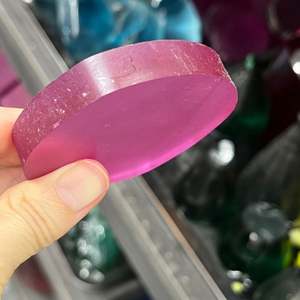 Lab Grown Czochralski Pulled Pink Sapphire Faceting Rough para cortar gemas - Product Image 3