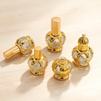 Flacon compte-gouttes en verre pour huile essentielle 15 ml avec logo personnalisé, bille roulante dorée électroplaquée et bouchon à vis scellable anti-UV